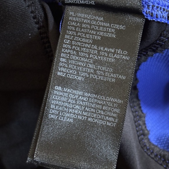 The North Face Mens Active Shorts Royal Blue, No Liner, Zipper Pocket - Picture 6 of 16